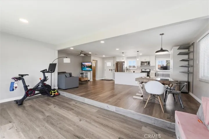 3945 W 176th Street, Torrance, California 90504