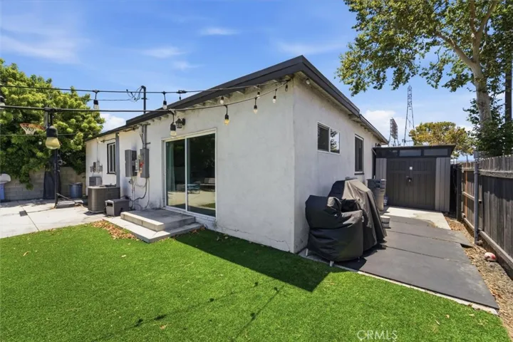 3945 W 176th Street, Torrance, California 90504