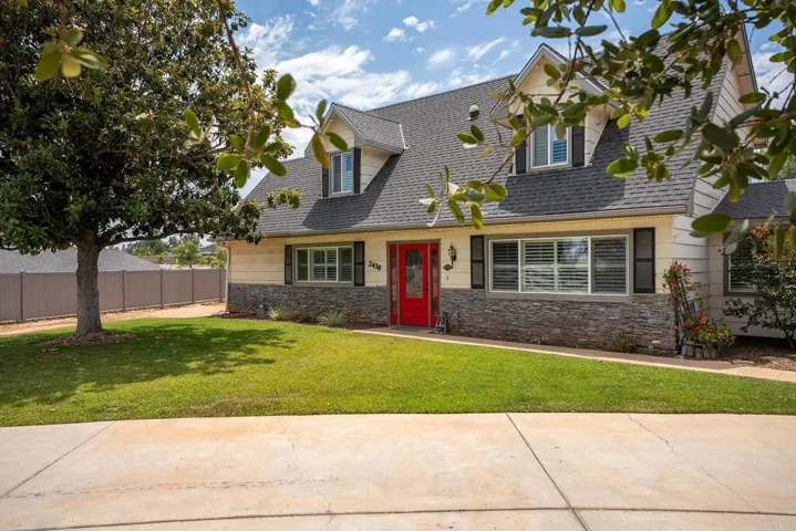 2430 Geyer Ln, Alpine, California 91901