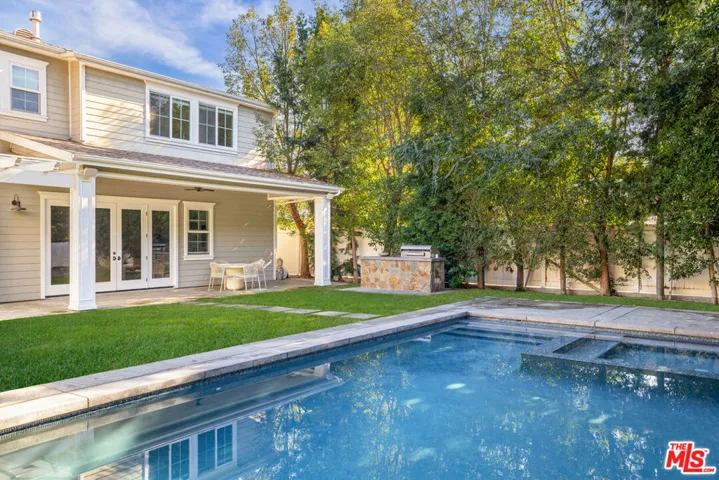 4505 Morella Avenue, Valley Village, California 91607