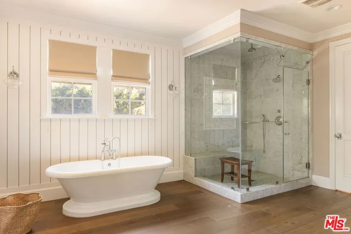 4505 Morella Avenue, Valley Village, California 91607