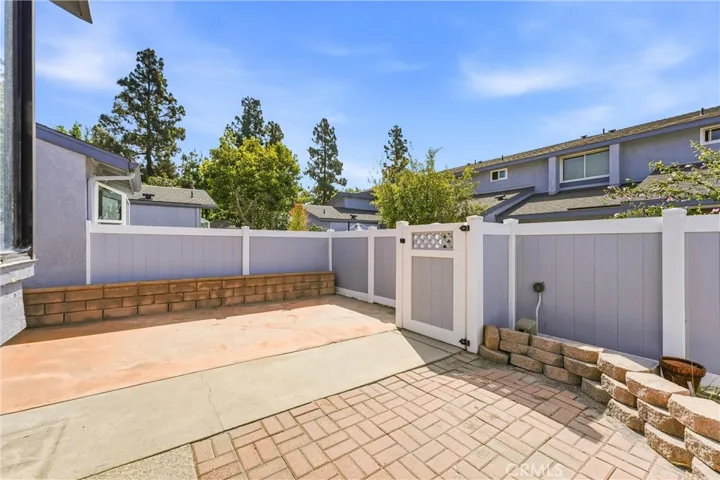 900 W Sierra Madre 59, Azusa, California 91702
