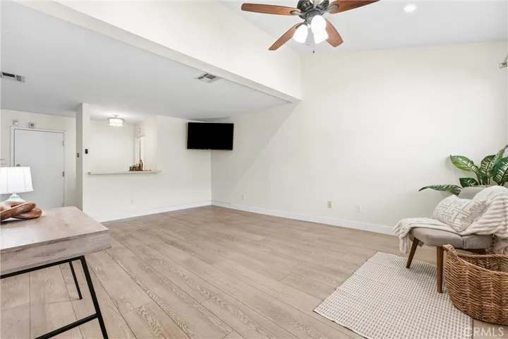 900 W Sierra Madre 59, Azusa, California 91702