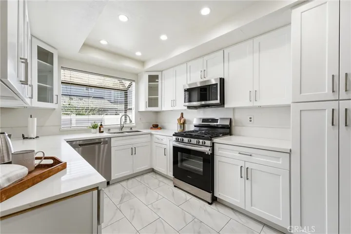 900 W Sierra Madre 59, Azusa, California 91702
