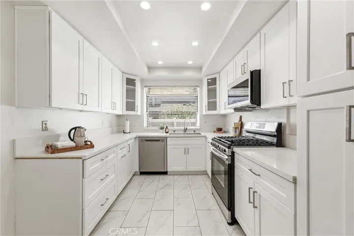 900 W Sierra Madre 59, Azusa, California 91702