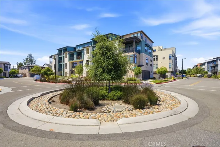 315 Waters Park, San Mateo, California 94403