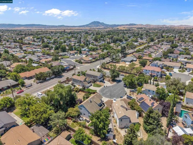 400 Devon Ct, Oakley, California 94561
