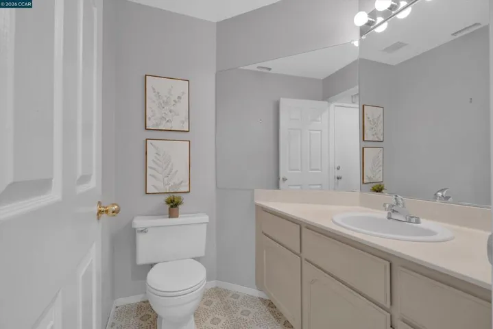 400 Devon Ct, Oakley, California 94561
