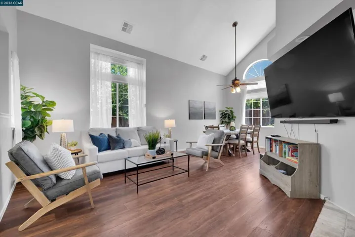 400 Devon Ct, Oakley, California 94561