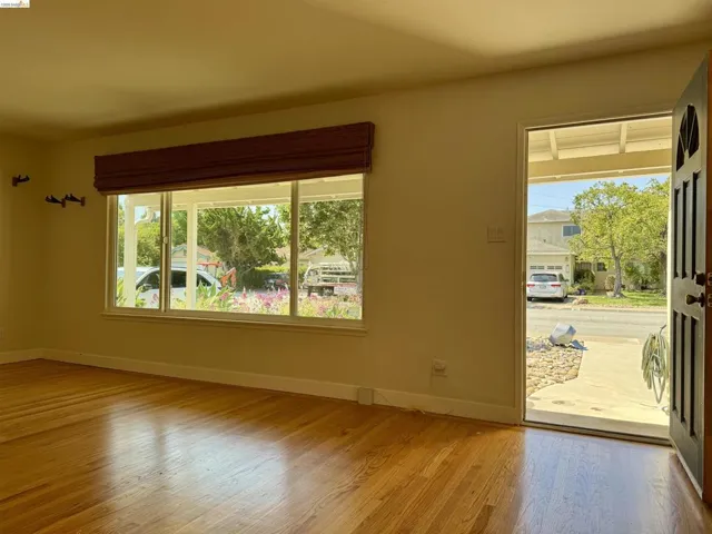 312 Walker Dr, Mountain View, California 94043