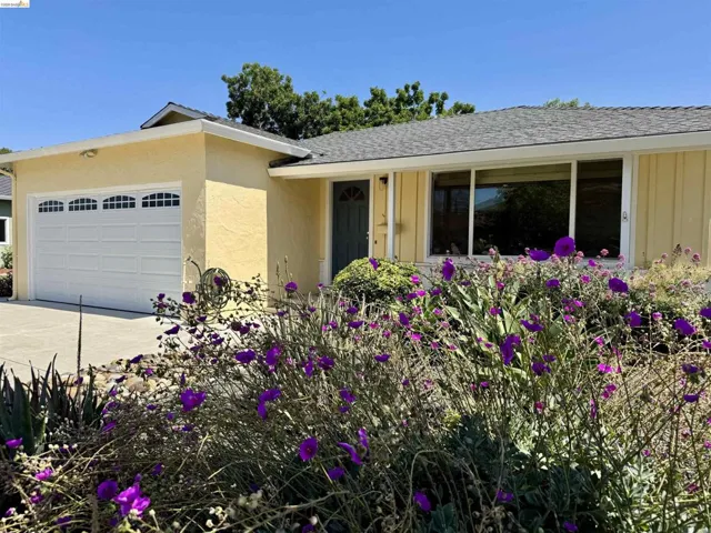 312 Walker Dr, Mountain View, California 94043