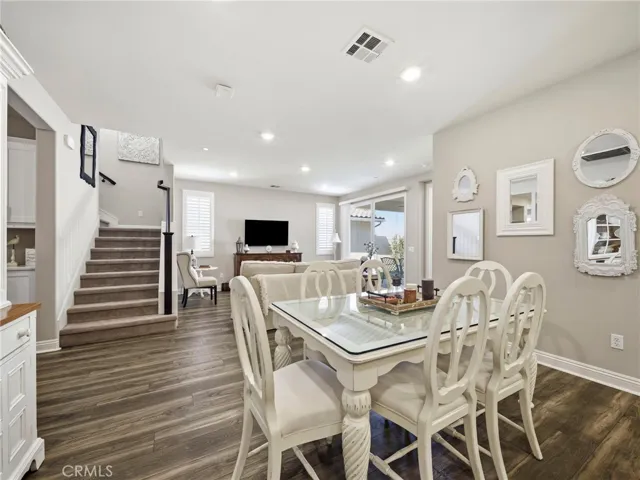 20558 Martingale, Saugus, California 91350