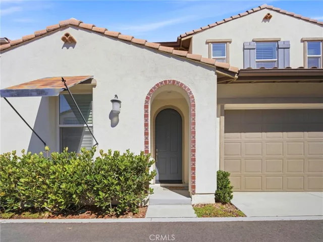 20558 Martingale, Saugus, California 91350