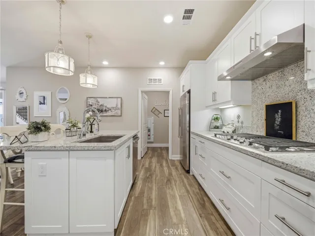 20558 Martingale, Saugus, California 91350