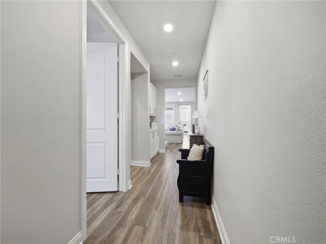 20558 Martingale, Saugus, California 91350
