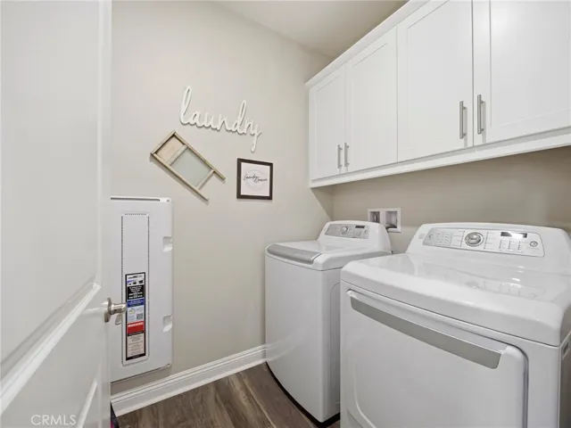 20558 Martingale, Saugus, California 91350