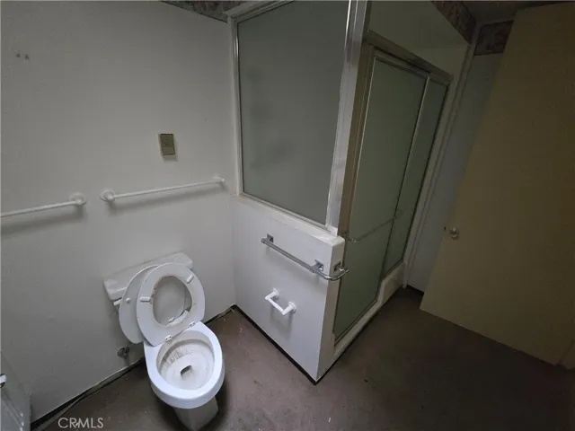 13681 Saint Andrew Drive 27j, Seal Beach, California 90740