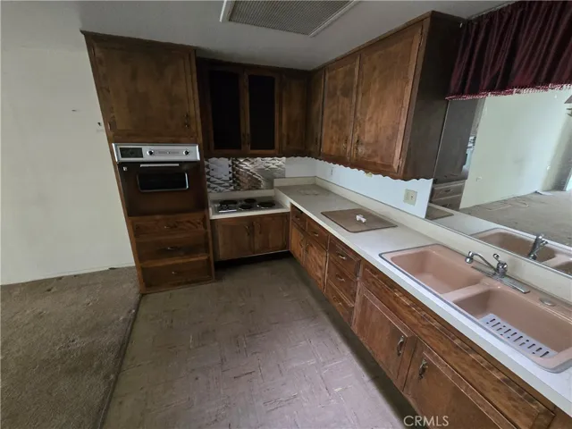 13681 Saint Andrew Drive 27j, Seal Beach, California 90740