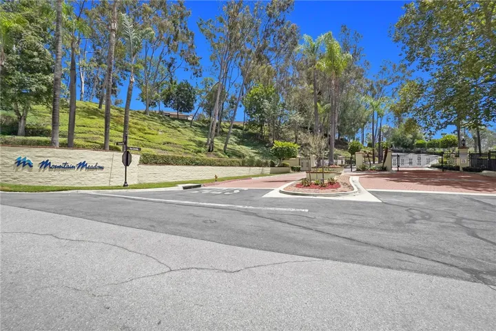 1632 Via Estrella, Pomona, California 91768