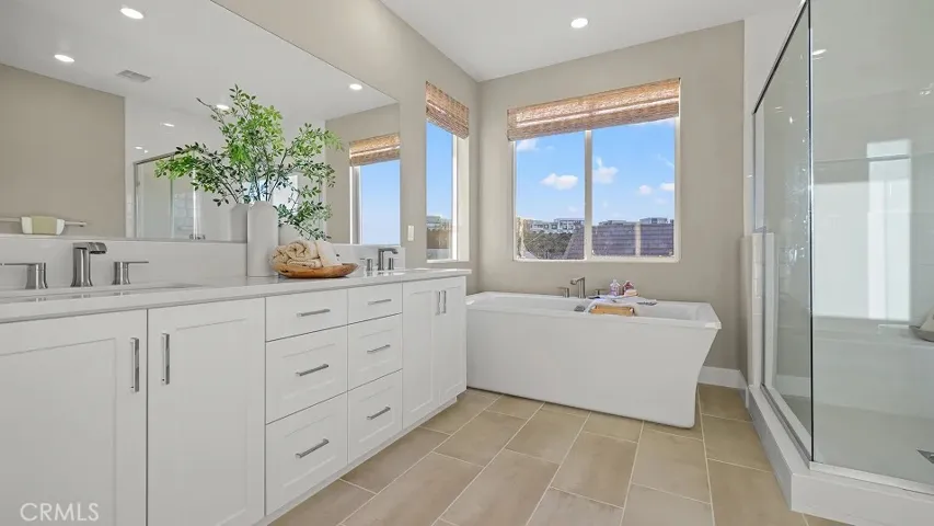 Photos shown are of model only- not actual homesite.