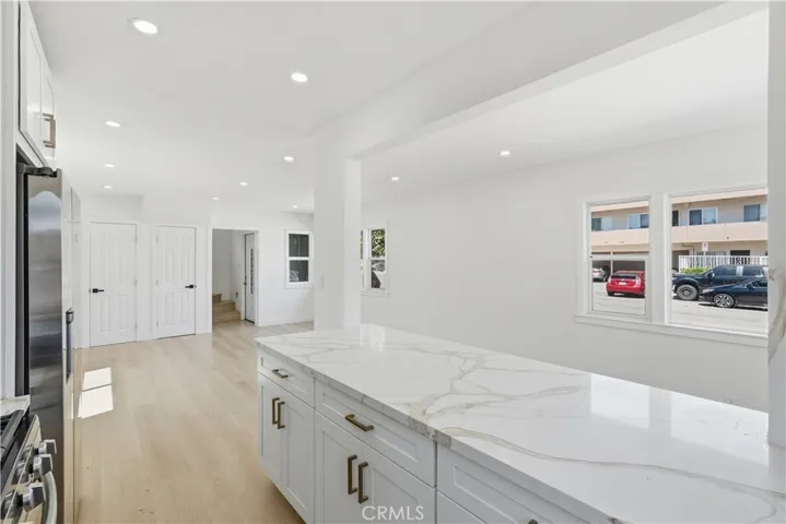 1205 Cole, Los Angeles, California 90038