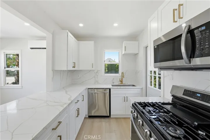 stainless steel appliances come included.