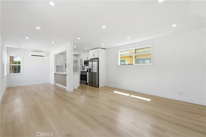 1205 Cole, Los Angeles, California 90038