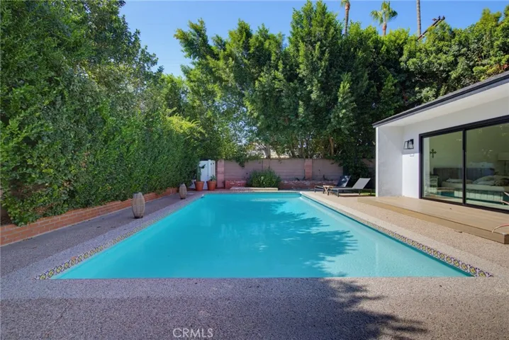 13547 Bessemer Street, Valley Glen, California 91401