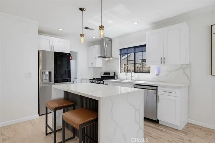 13547 Bessemer Street, Valley Glen, California 91401