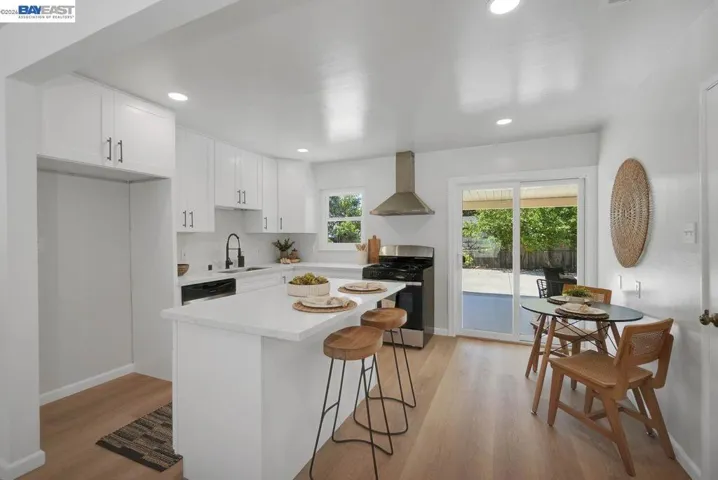 33327 2nd St, Union City, California 94587