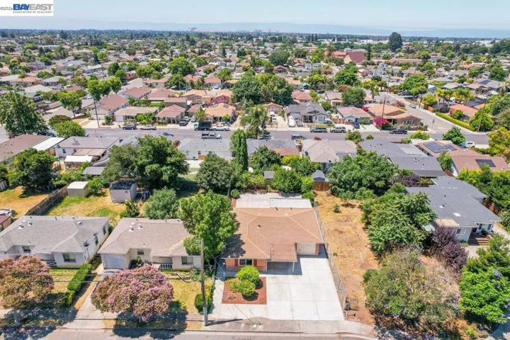 33327 2nd St, Union City, California 94587
