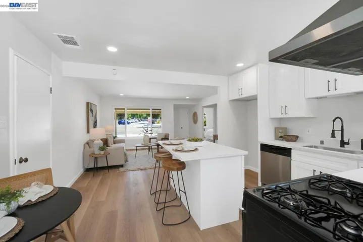 33327 2nd St, Union City, California 94587