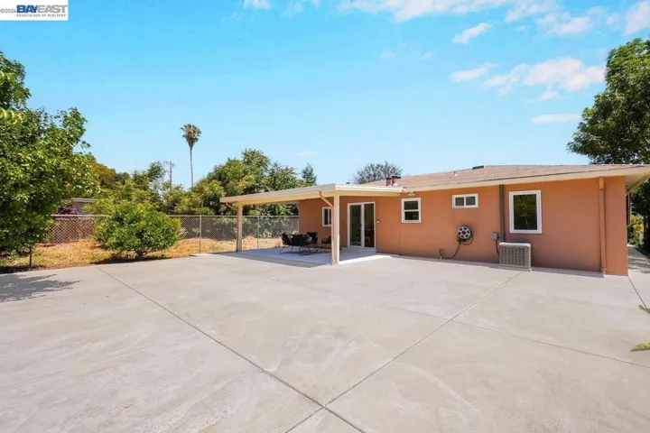 33327 2nd St, Union City, California 94587