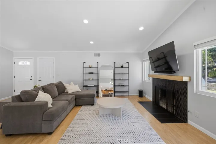 28354 Mount Stephen, Canyon Country, California 91387