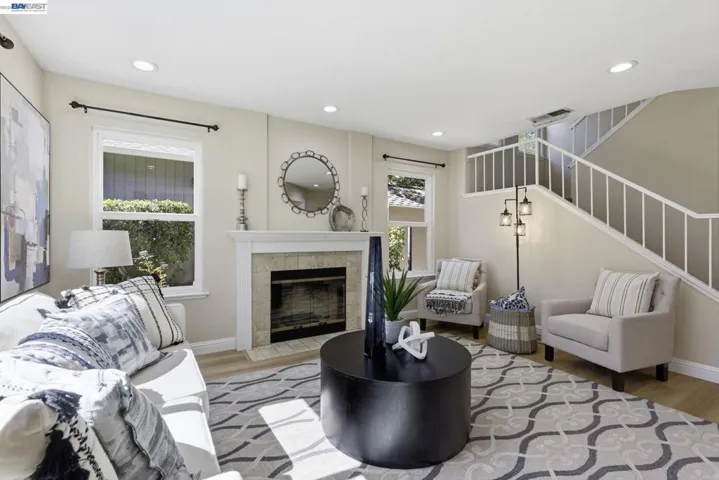 3711 Kamp Dr, Pleasanton, California 94588