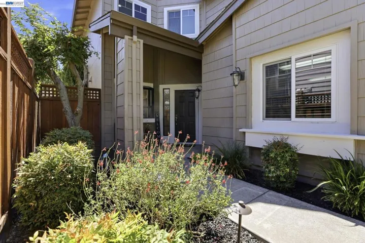 3711 Kamp Dr, Pleasanton, California 94588