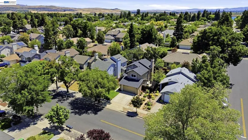 3711 Kamp Dr, Pleasanton, California 94588