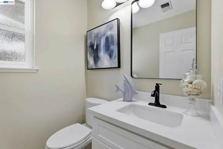 3711 Kamp Dr, Pleasanton, California 94588
