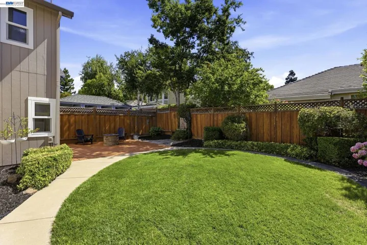 3711 Kamp Dr, Pleasanton, California 94588