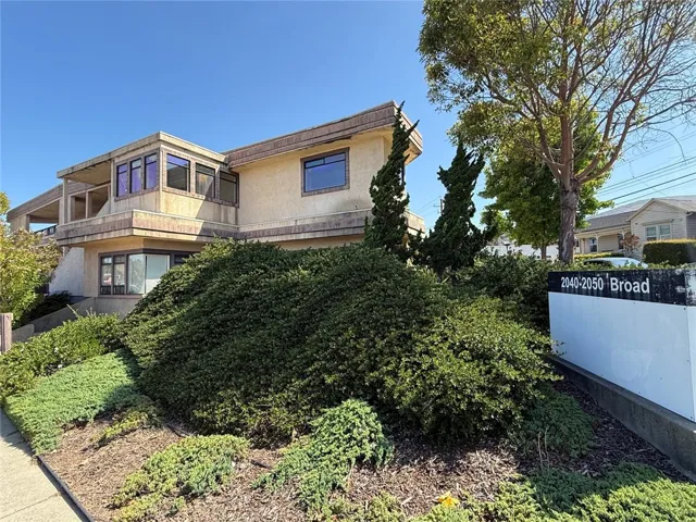 2040 Broad, San Luis Obispo, California 93401