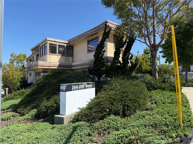 2040 Broad, San Luis Obispo, California 93401