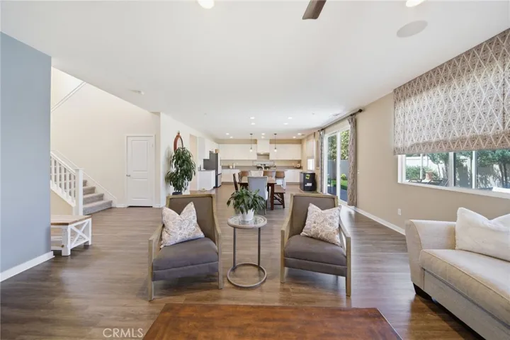 1198 Venice, Mentone, California 92359