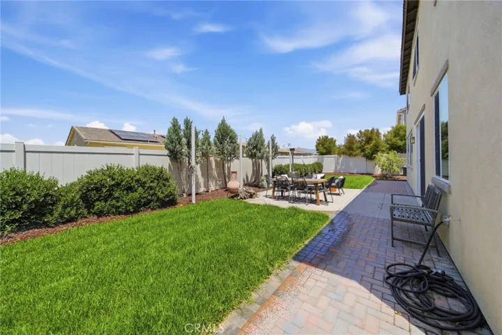 1198 Venice, Mentone, California 92359