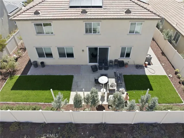 1198 Venice, Mentone, California 92359