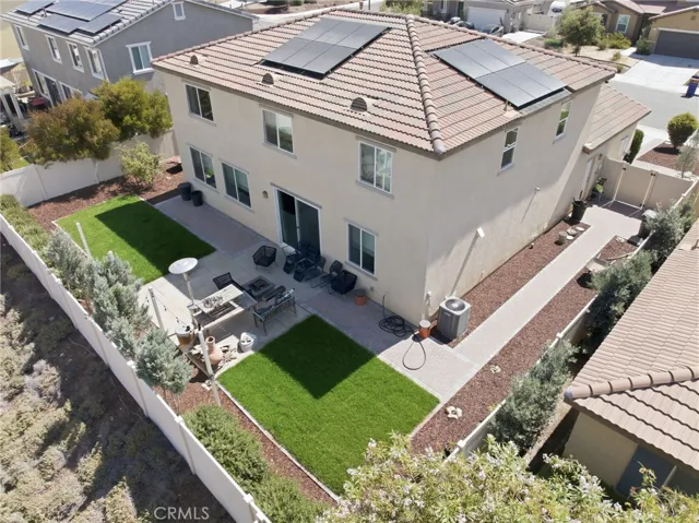 1198 Venice, Mentone, California 92359
