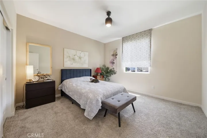 1198 Venice, Mentone, California 92359