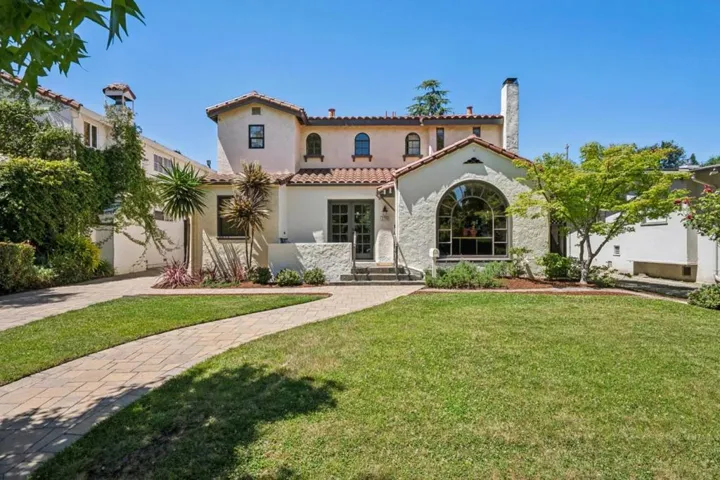170 Grand Street, Redwood City, California 94062