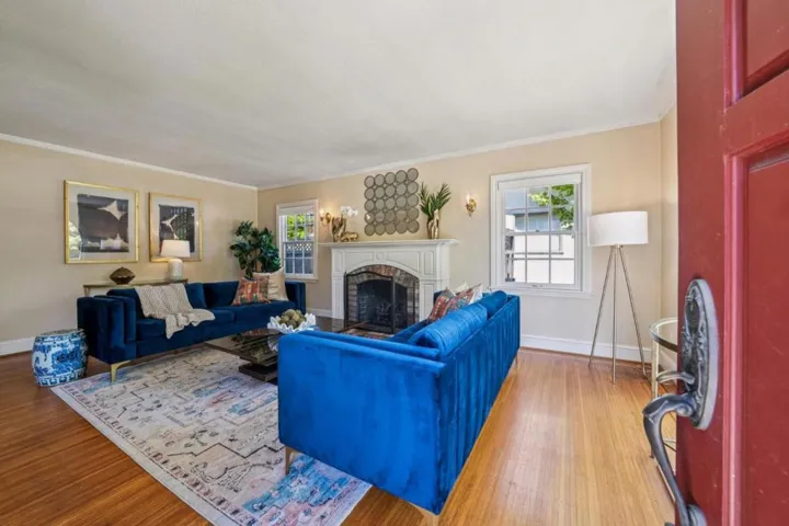 170 Grand Street, Redwood City, California 94062