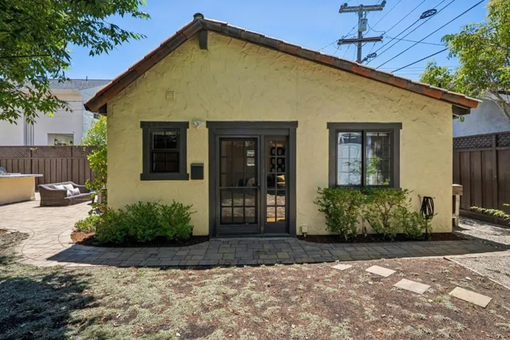 170 Grand Street, Redwood City, California 94062