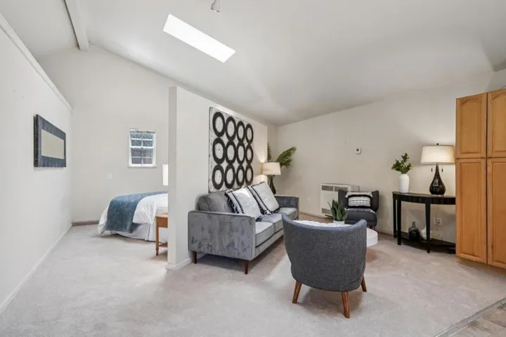 170 Grand Street, Redwood City, California 94062
